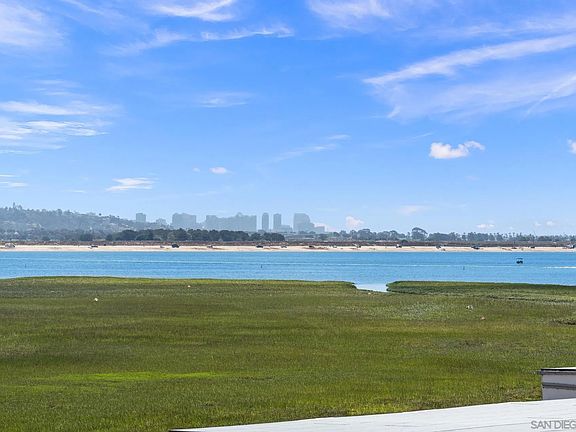 2nd image of 4015 Crown Point Dr Unit 202
