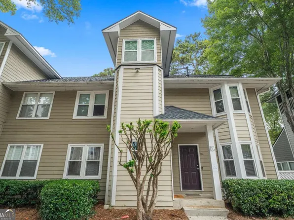 802 Ivy Green Ln SE, Marietta, GA 30067