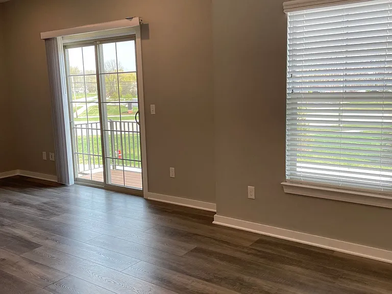 Shelby Pointe Village — Photo 18