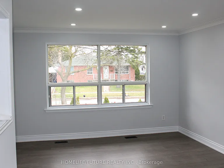 6 Gilroy Dr #MAIN — Photo 4