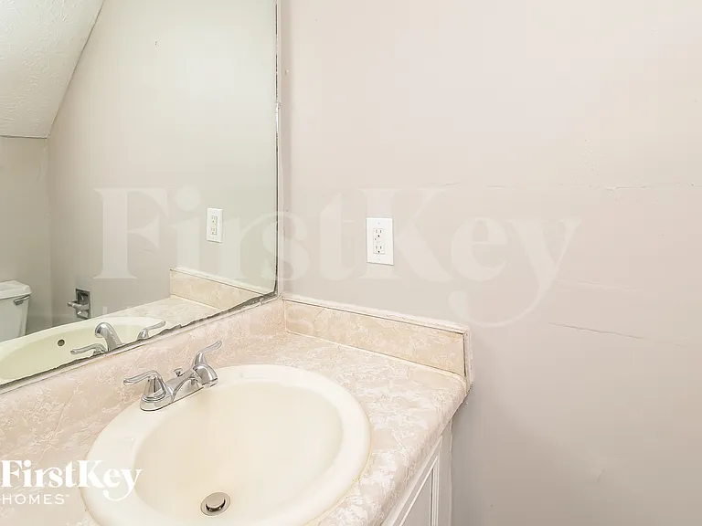 3769 Reston Ln — Photo 16