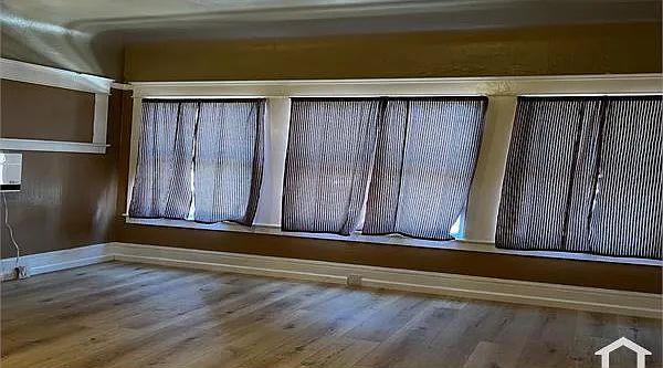 810 N Sutter St — Photo 5