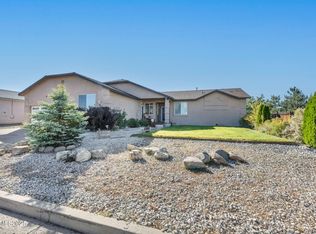 20922 White Rock Dr, Reno, NV 89508