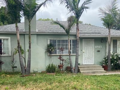 6915 Encino Ave, Van Nuys, CA, 91406