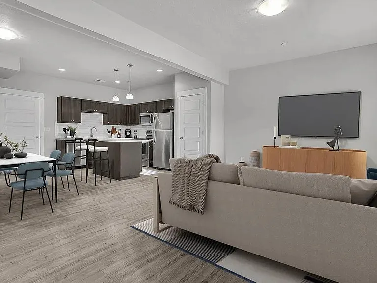 Calla Homes — Photo 4