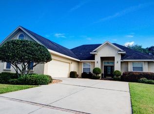 903 Summerfield Dr, Lakeland, FL 33803