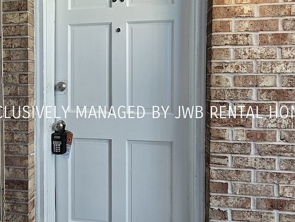 2nd image of 7201 Arlington Expy APT 36