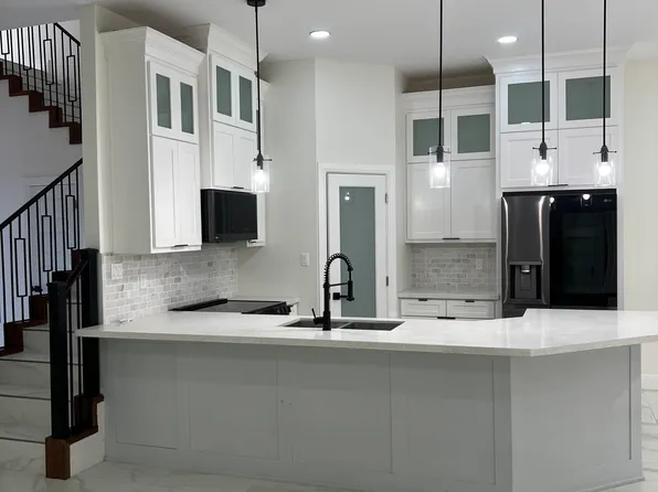 1830 Sunset Dr, Mission, TX 78572