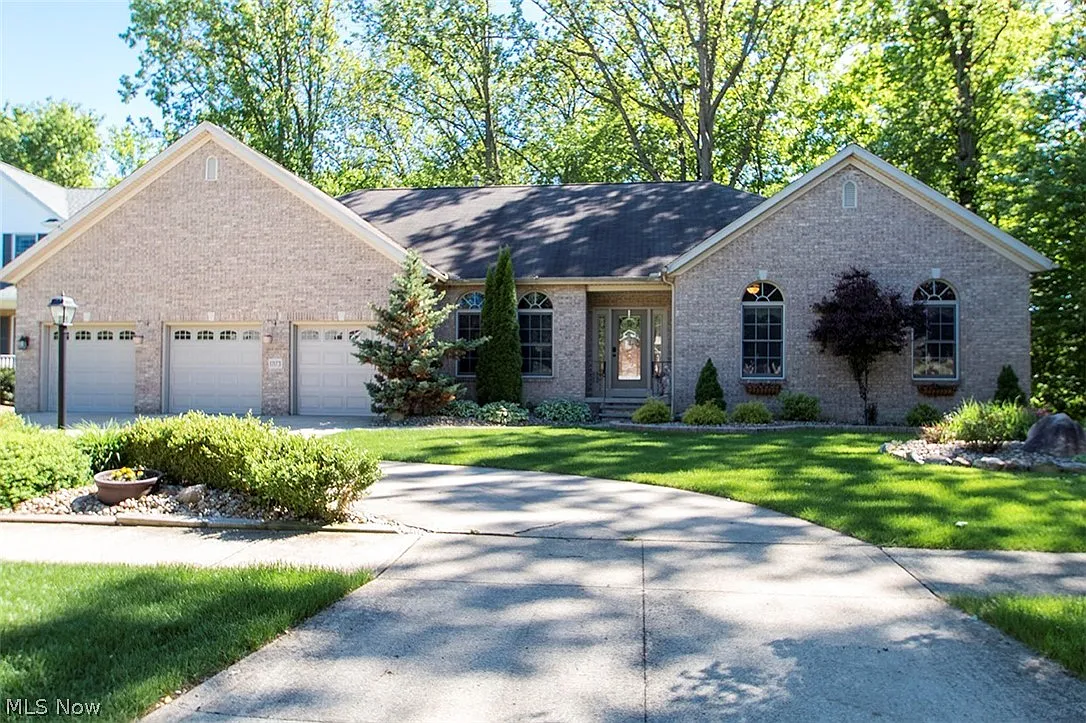 17173 Woodlawn Ct photo 1