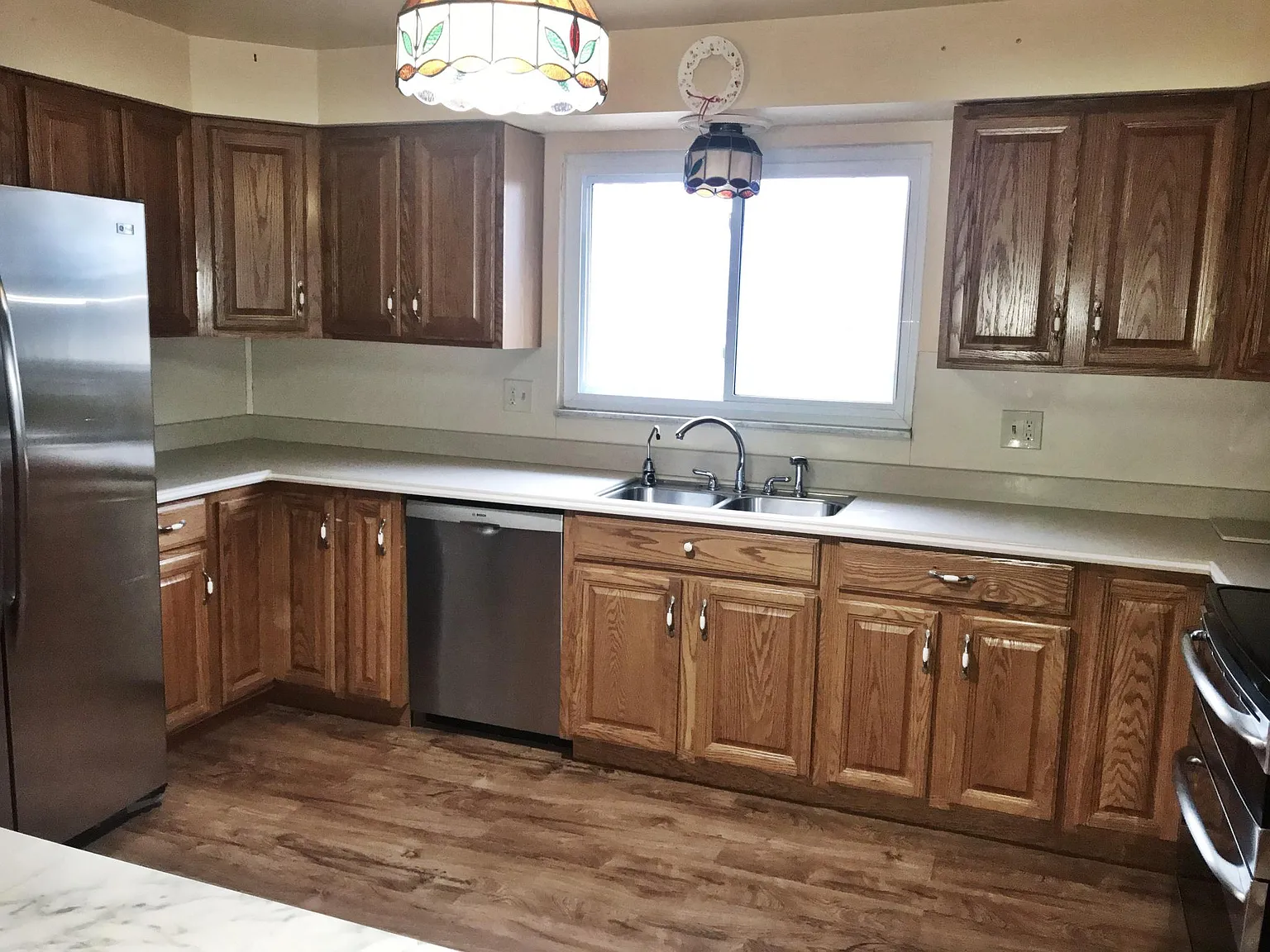 3 bed, 2.5 bath, 1732 sqft, $2,295 — Photo 3