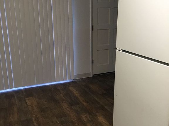 3rd image of 2135 SE 122nd Ave APT 10
