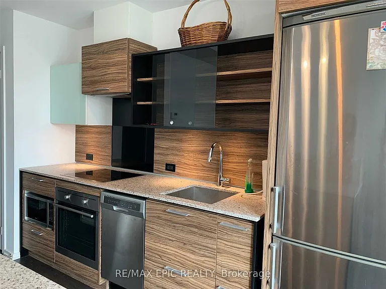 75 Saint Nicholas St #1703 — Photo 6
