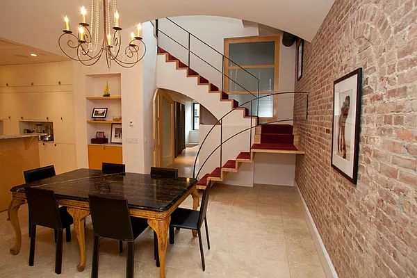 Sold by Bascom Real Estate | media 25