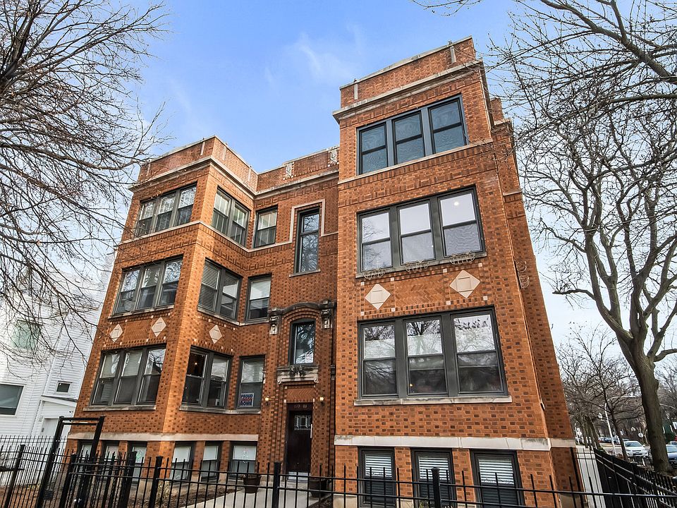 1st image of 6701 N Bosworth Ave #B2