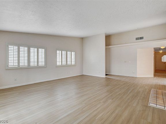 4th image of 694 Freedom Ln