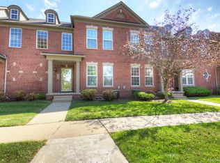 1947 Vanderbilt Rd, Canton, MI 48188