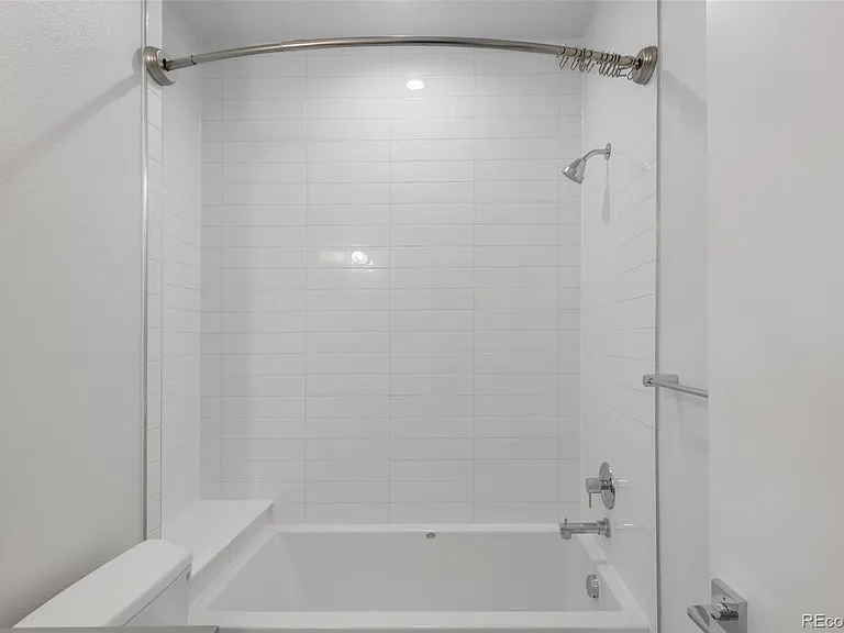 2420 Eliot St — Photo 20