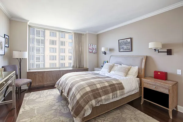 Sold by G. Laurie Cooper | media 18