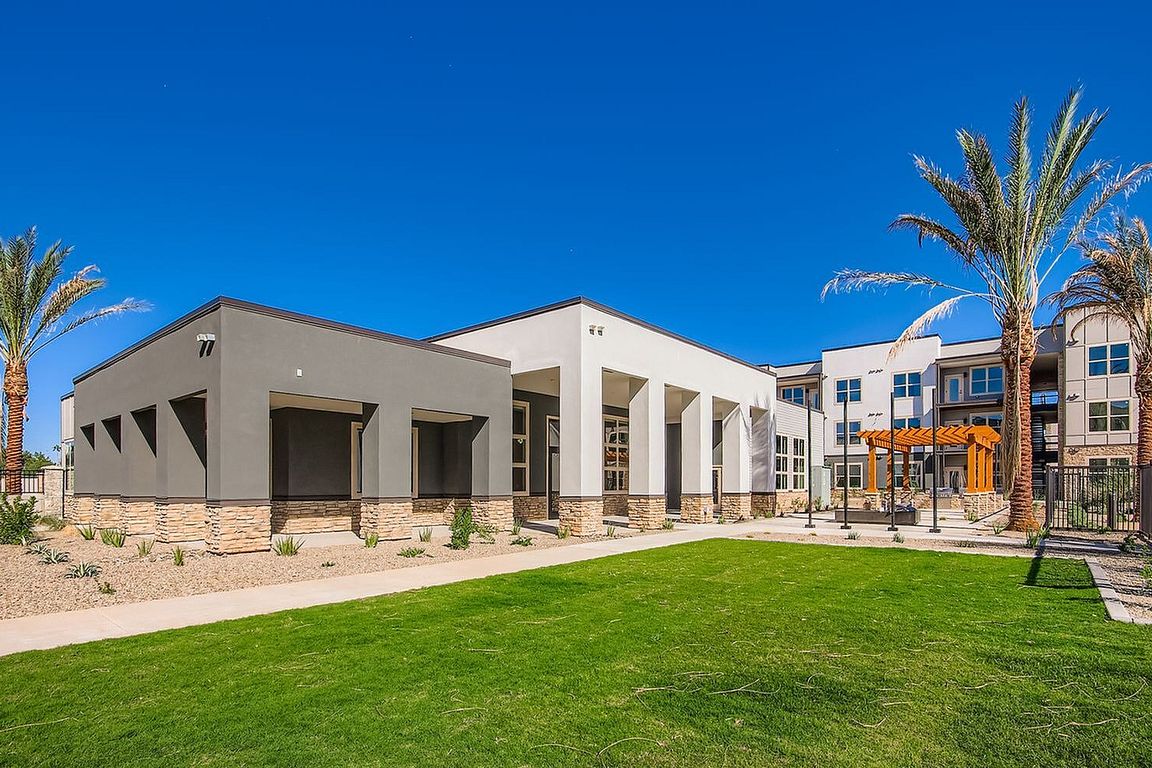 Garrett Mesa Exterior