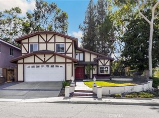 1 Country Wood Dr, Pomona, CA 91766