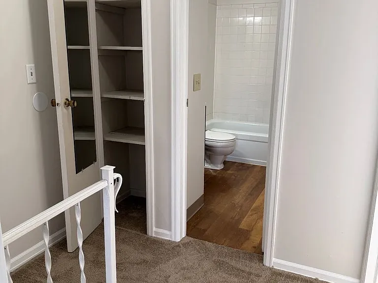 20 Carriage Lane, LLC — Photo 8