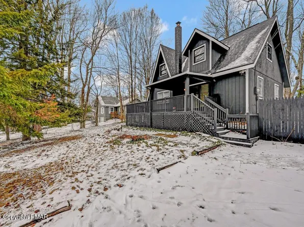 358 Sidney Ave, Pocono Summit, PA 18346
