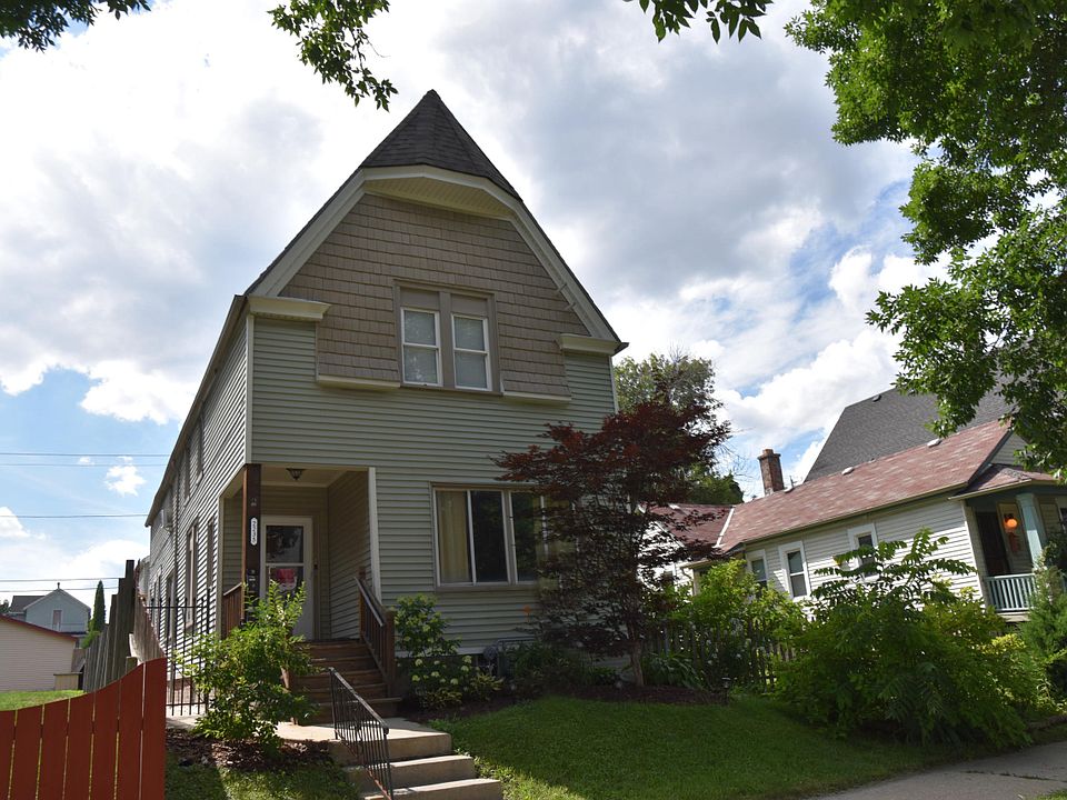 1st image of 2235 N 1st St #B/c