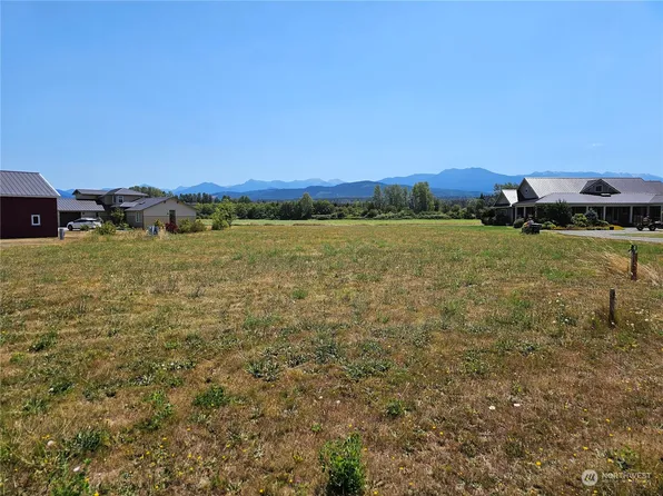 184 Trailside Drive, Sequim, WA 98382