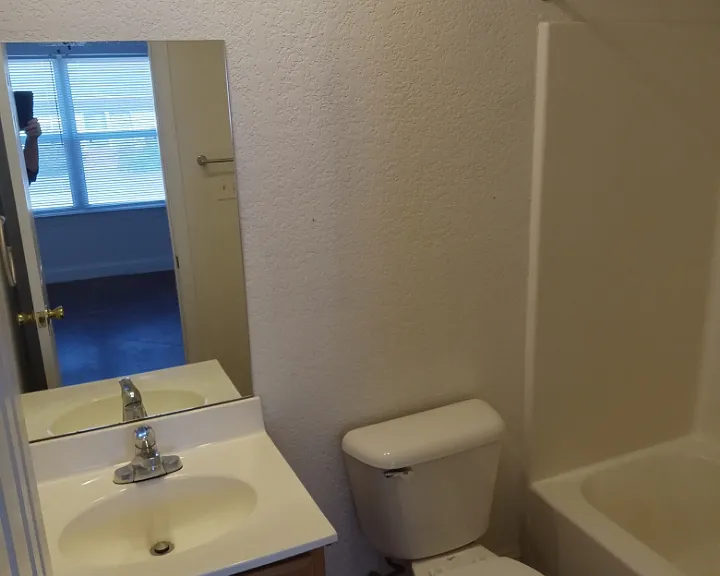 305 S Moore Rd #B-1 — Photo 6