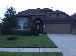 110 Meadow Landing Dr, Conroe, TX 77384