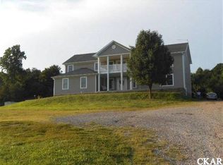 14825 Forkland Rd, Parksville, KY 40464