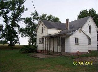 1092 210th St, Sheffield, IA 50475