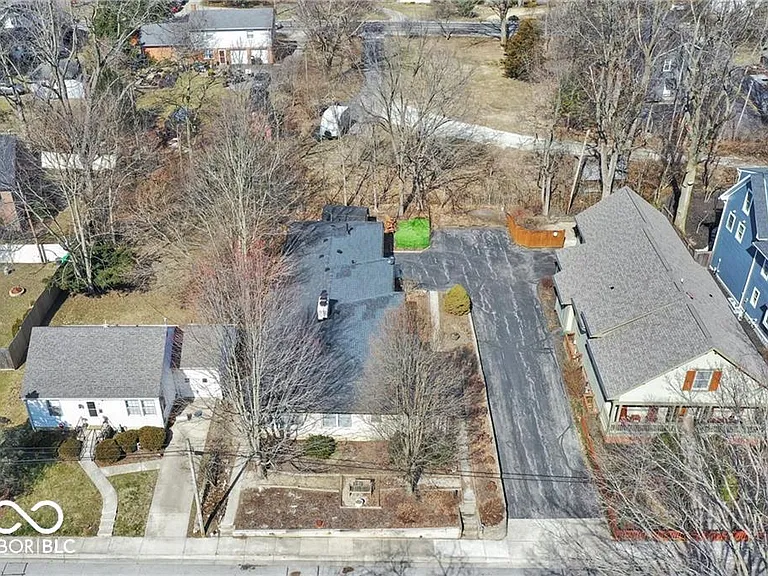 760 W Pine St — Photo 38