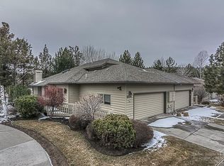 3011 NW Golf View Dr, Bend, OR 97703