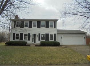 8025 Knollgate Ct, Indianapolis, IN 46268