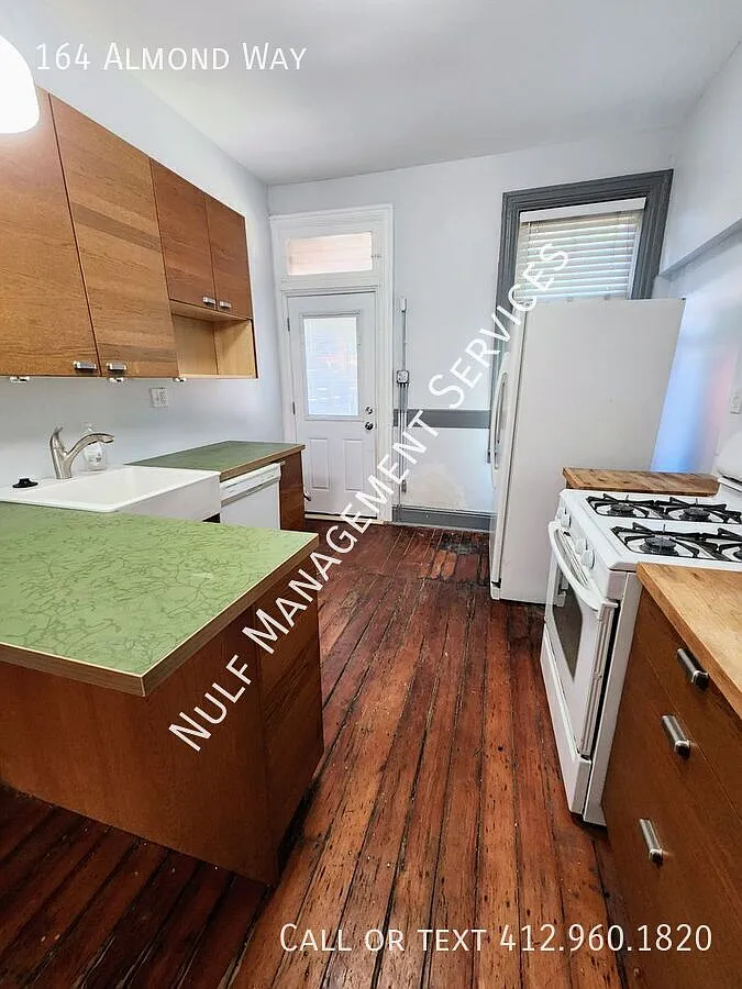 1 bed, 1 bath in Lawrenceville — Photo 1