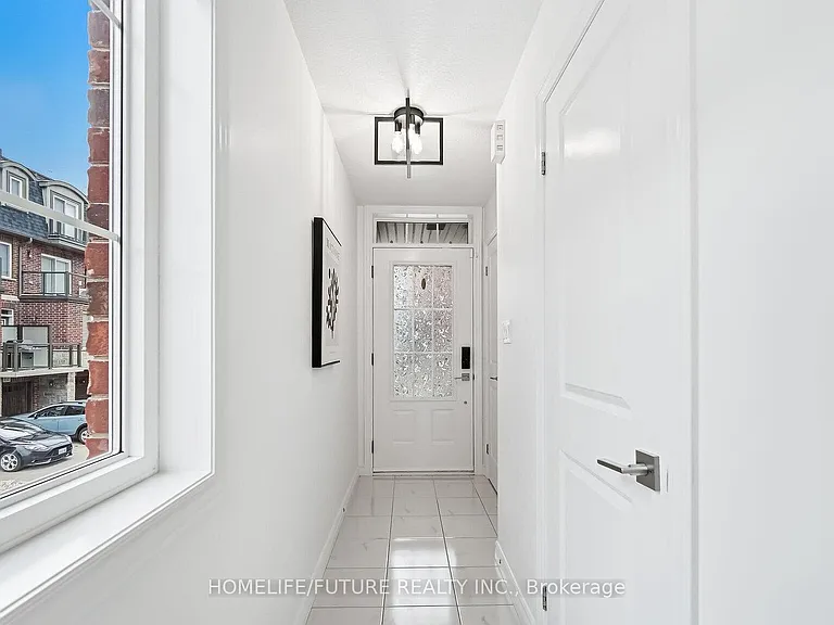 445 Ontario St S #133 — Photo 5