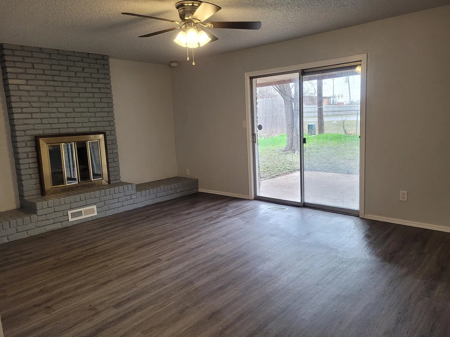 4 bed, 1738 sqft, $1,695 — Photo 4