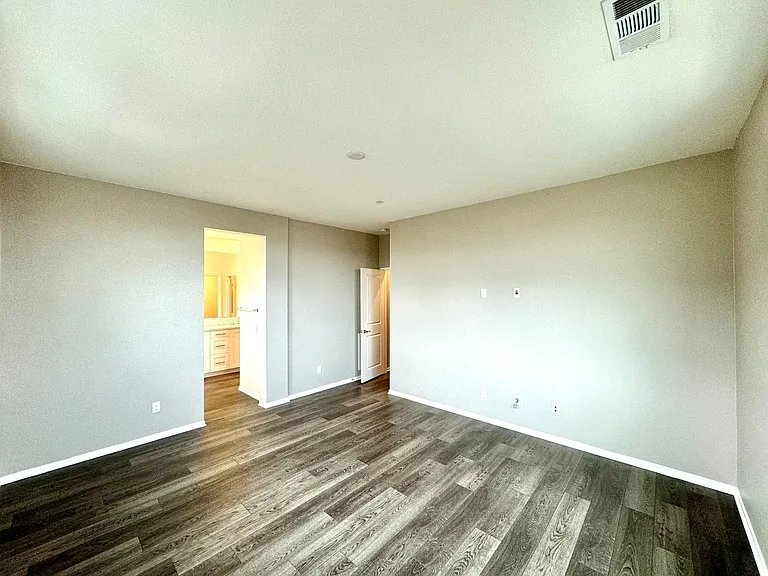 1285 Via Lucero — Photo 17