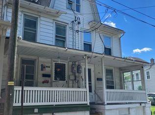 916 W Wood St, Coal Township, PA 17866