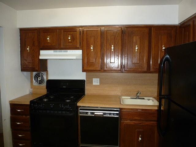 1st image of 15610 78th St