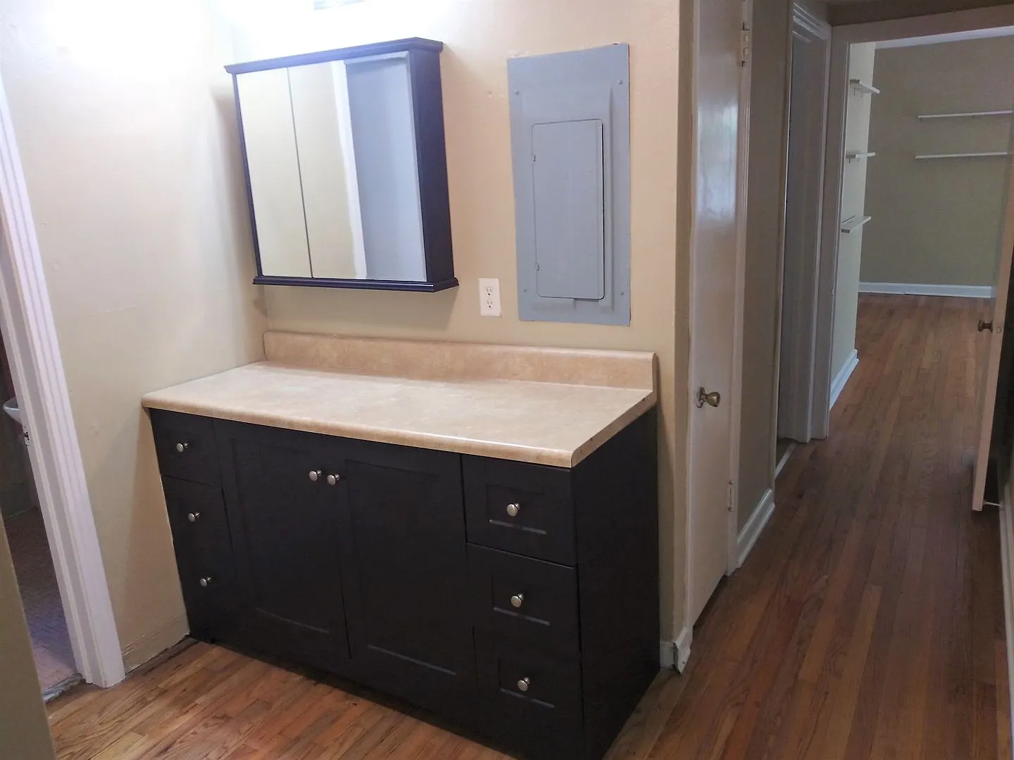 3 BR House Walking Distance to FSU! Available Fall 2027 — Photo 2