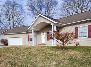 4895 Pinion Cir, Columbus, IN 47201