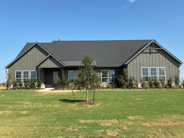 12450 Jackson Rd, Krum, TX 76249