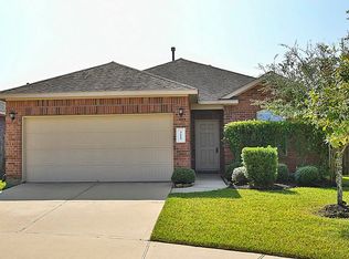 3223 Doves Nest Ct, Dickinson, TX 77539