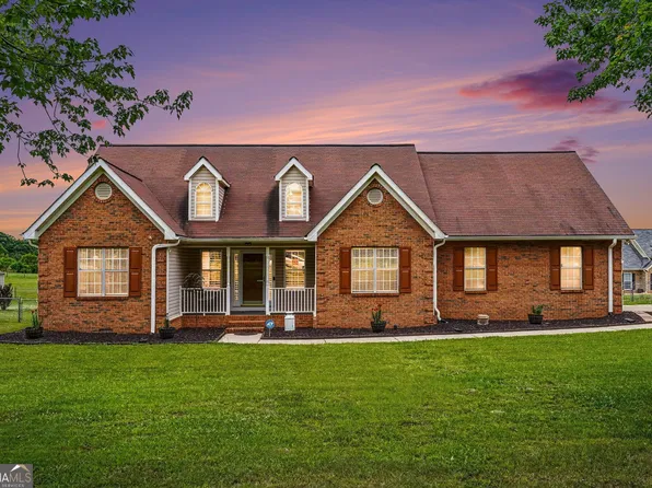 407 Trestle Rd, Locust Grove, GA 30248