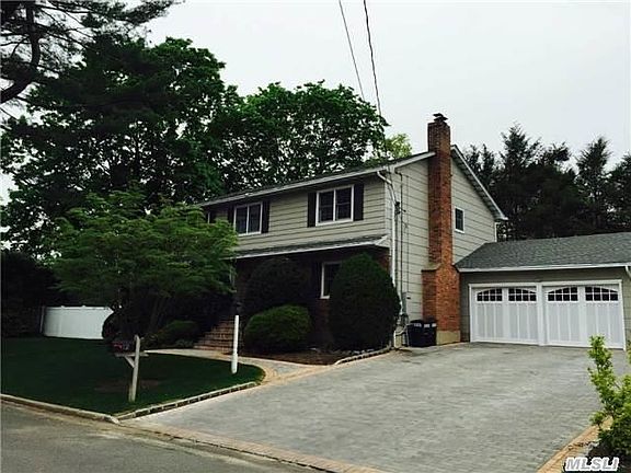 2nd image of 12 Leonard Pl