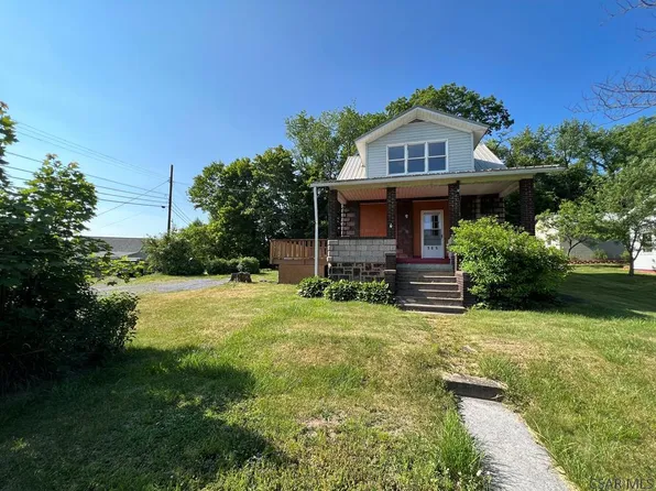 305 Faight Ct, Johnstown, PA 15909