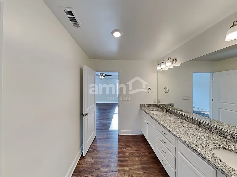 4009 Birchfield Pl — Photo 8