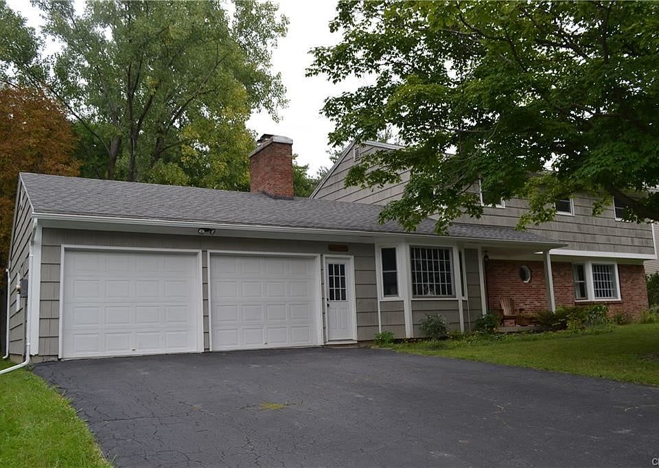 1st image of 511 Standish Dr